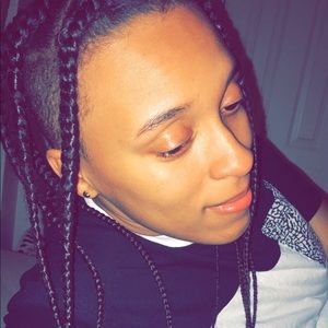 Meet your Posher, Aramis